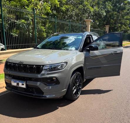 JEEP COMPASS 2.0 HURRICANE 4 TURBO GASOLINA BLACKHAWK AT9